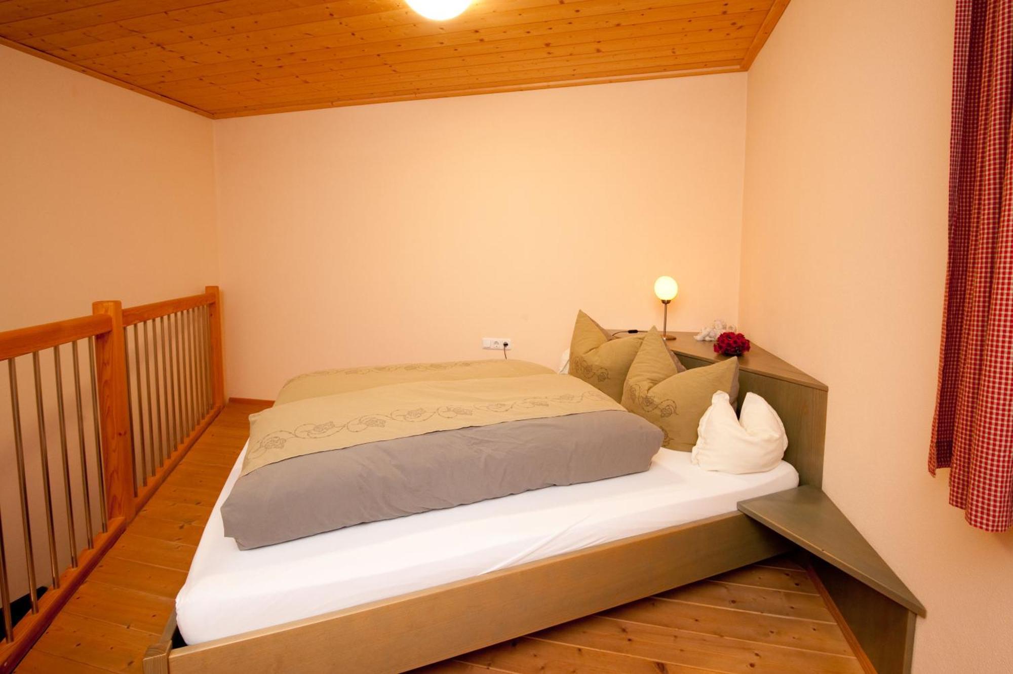 Großgundertshausen Stadler Hof المظهر الخارجي الصورة