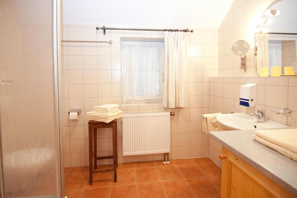 Großgundertshausen Stadler Hof المظهر الخارجي الصورة